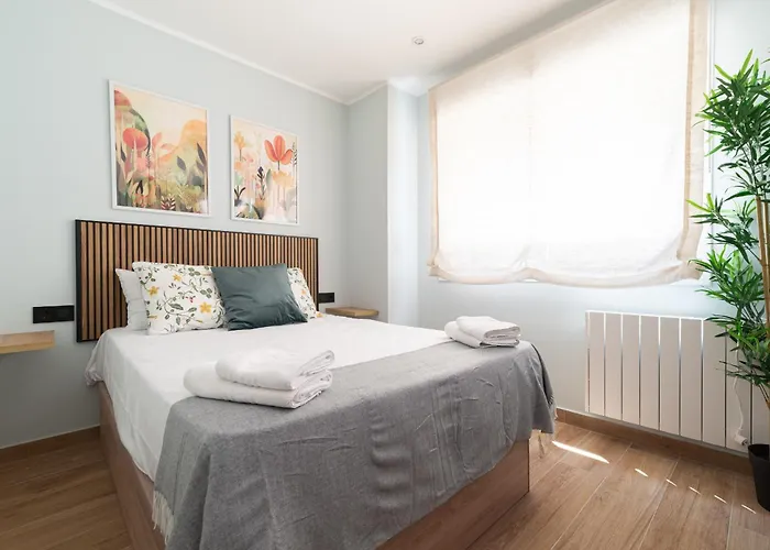 Deluxe By Roque Vigo