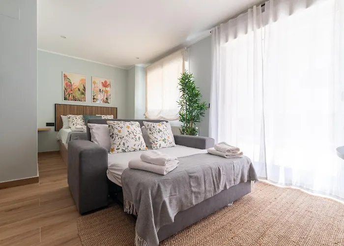 Deluxe By Roque Vigo