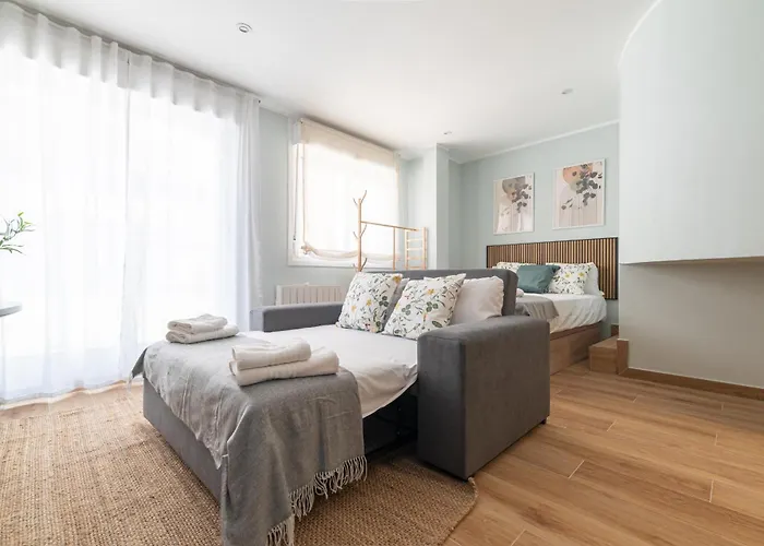 Deluxe By Roque * Vigo